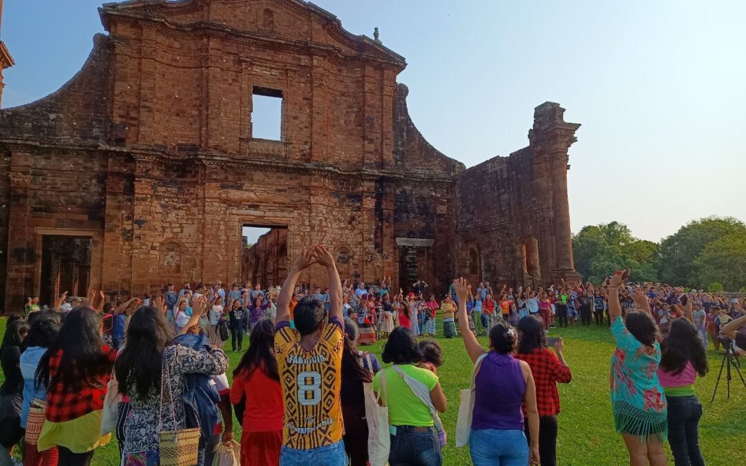 Mulheres do povo Guarani apresentam reivindicações pautadas em em encontro nacional – Leia a carta